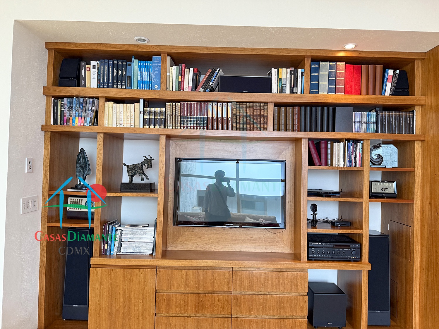 Rancho San Francisco Casa Encino - Family Room 7